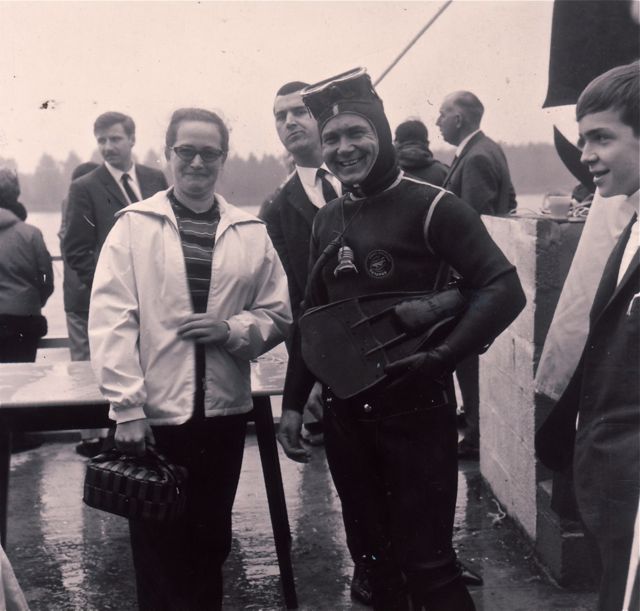 Geweldige verrassing. Een jeugdvriend die ze al lang niet meer had gezien was plots opgedoken.